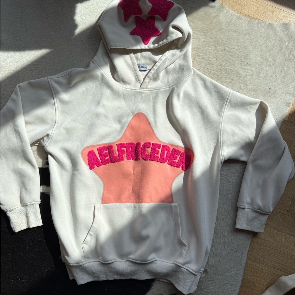 Aelfric Eden Cream Hoodie with Pink Star and Coral Patch